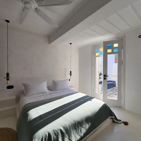 Bahcedaki Сasa de vacaciones Ayvalı